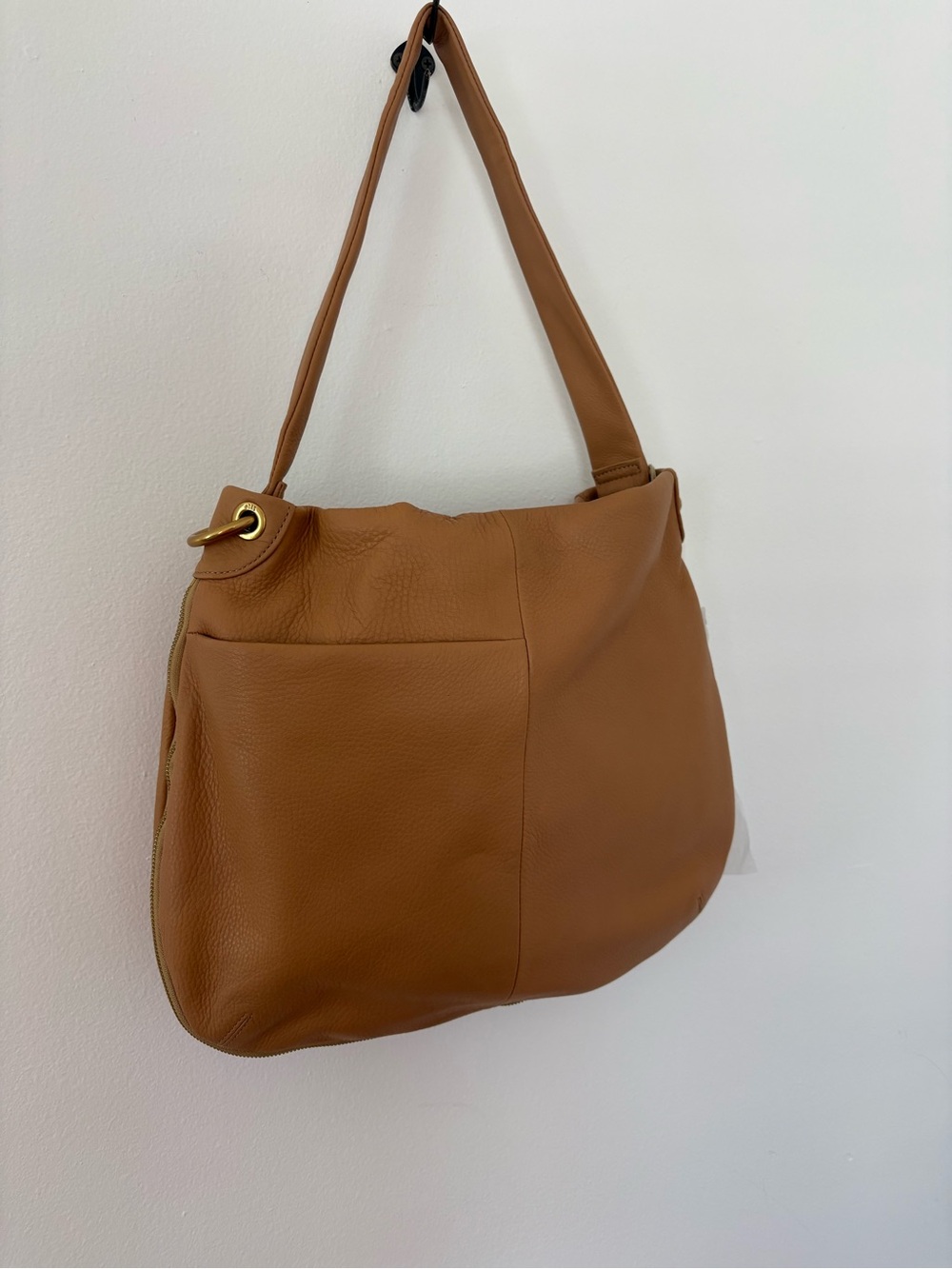 HOBO Fern leather handbag in 100% leather authentic new with tags never used